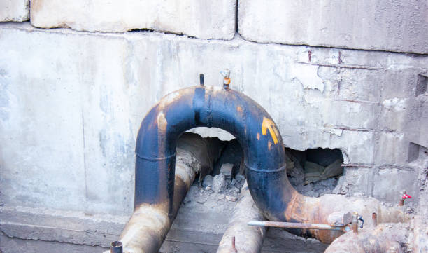 Water damage restoration process in Sweeny, TX